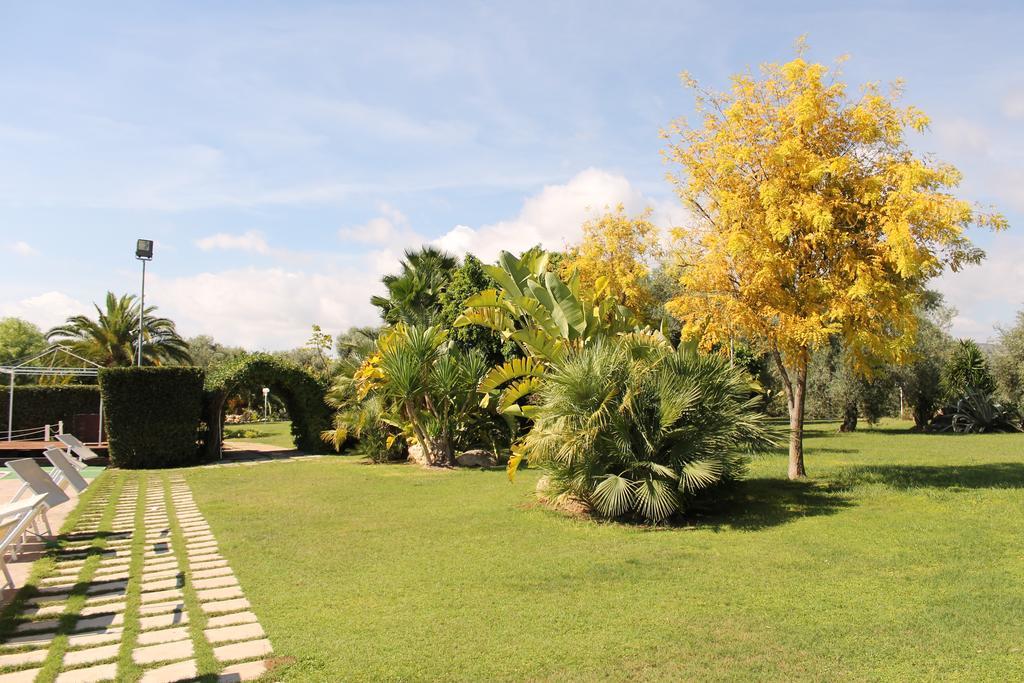 Valle Di Mare Country Resort Fontane Bianche Luaran gambar