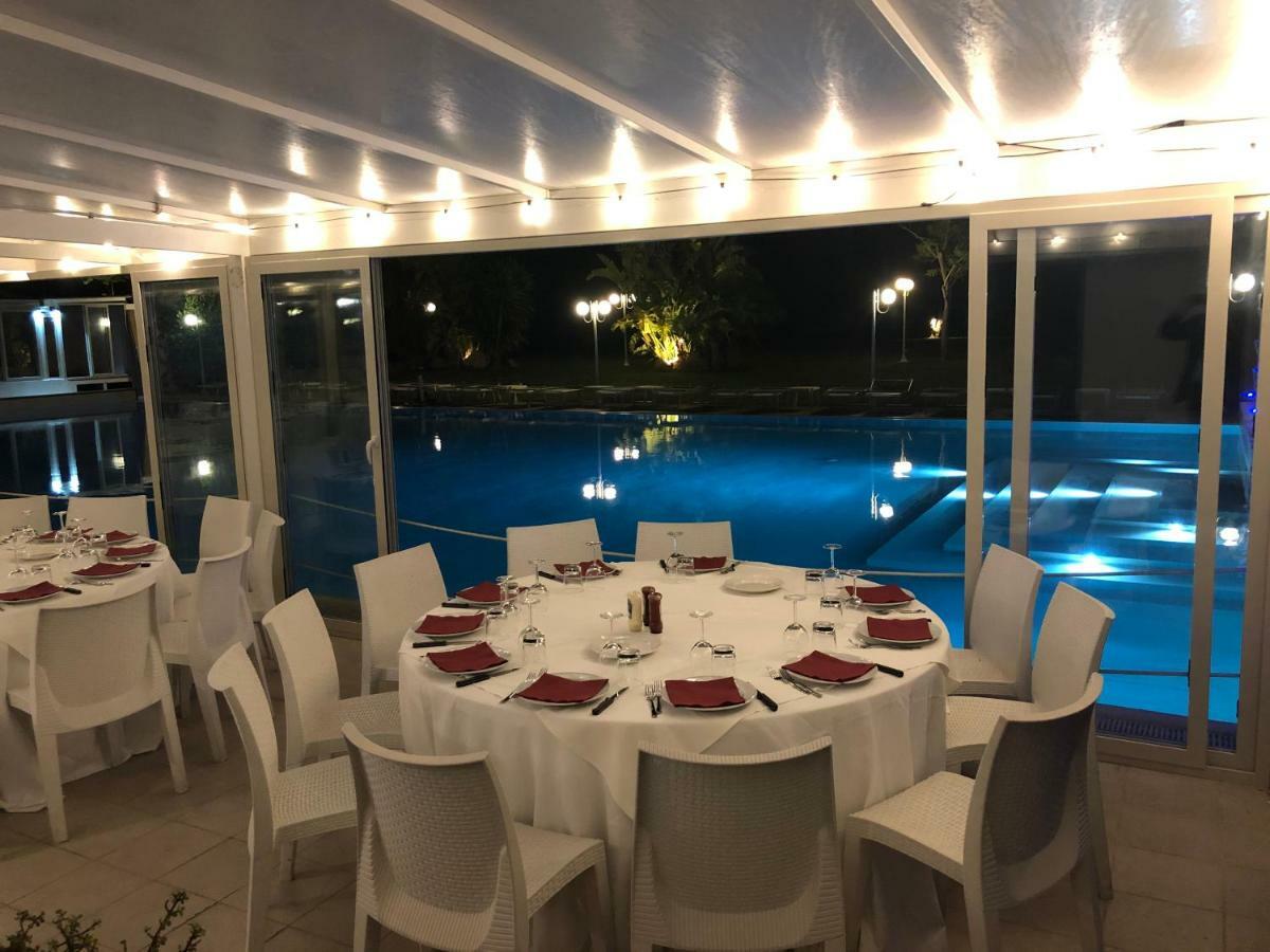 Valle Di Mare Country Resort Fontane Bianche Luaran gambar